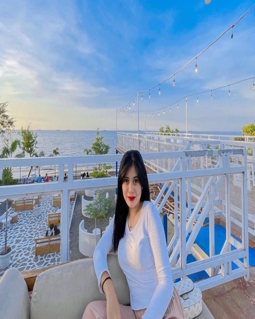 cafe-aesthetic-batang-rekomendasi-tempat-nongkrong-instagramable-dan-nyaman